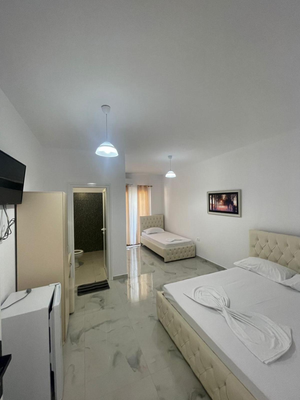 Vila Hergi Sarande Bagian luar foto