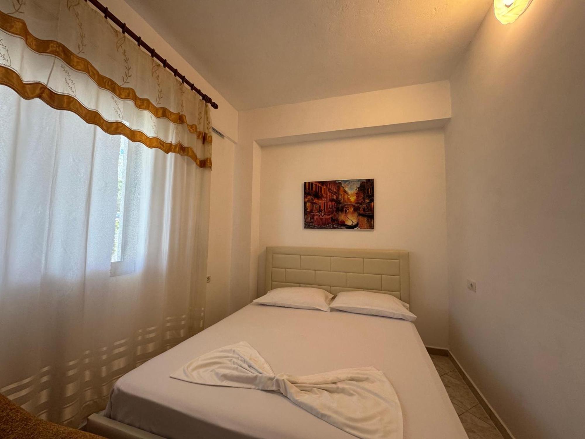 Vila Hergi Sarande Bagian luar foto